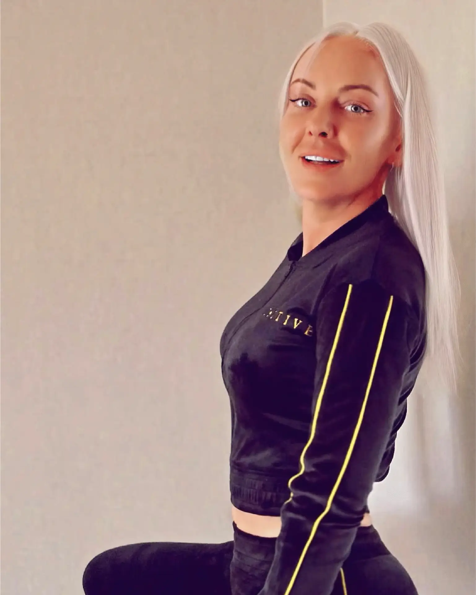 AKpositive gymwear-02