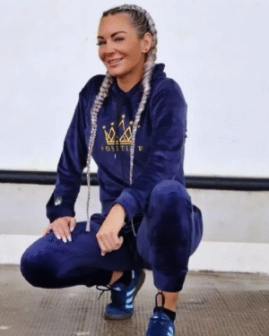 Soft Women's Embroidered Velour Tracksuit