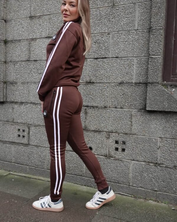 Positive Classic Brown Tracksuit 2P