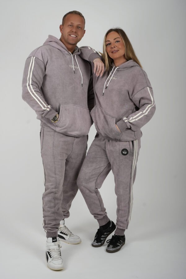 Elite Resilient Grey Tracksuit 2026