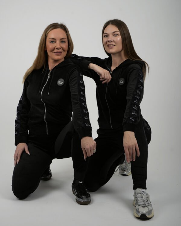 LATESTTT-07 Elite Empowered Royal Velour Tracksuit 2026