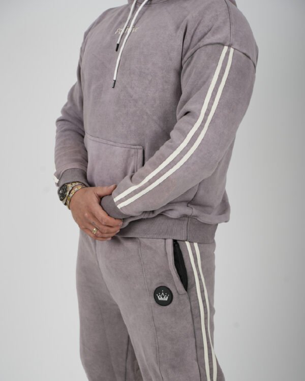 Elite Resilient Grey Tracksuit 2026