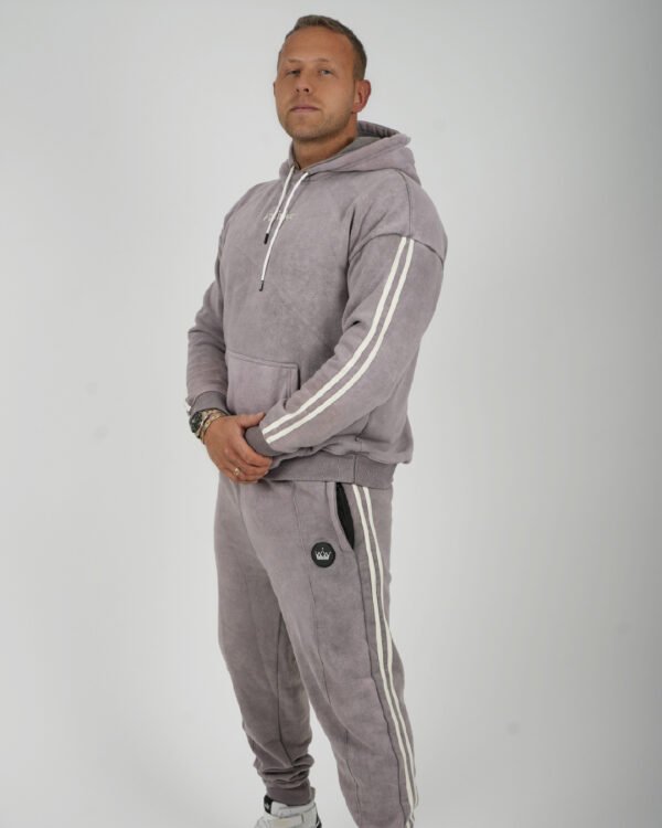 Elite Resilient Grey Tracksuit 2026