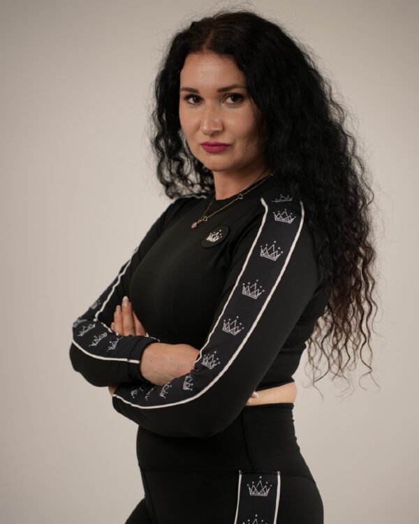 Elite 2 Piece Black Lycra Crown Gym Set